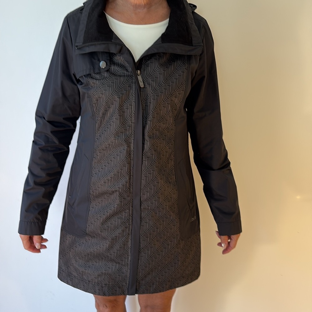 Lole Black Ski & Snow Jacket for Women - Picture 3 of 5